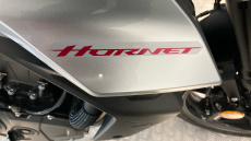 Honda CB750 Hornet (25MY)